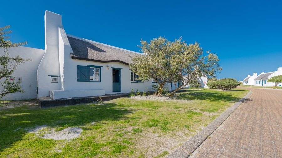 6 Bedroom Property for Sale in Struisbaai Western Cape